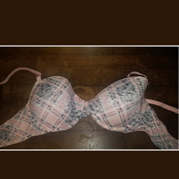 Le Senza bra - Picture 1 of 4